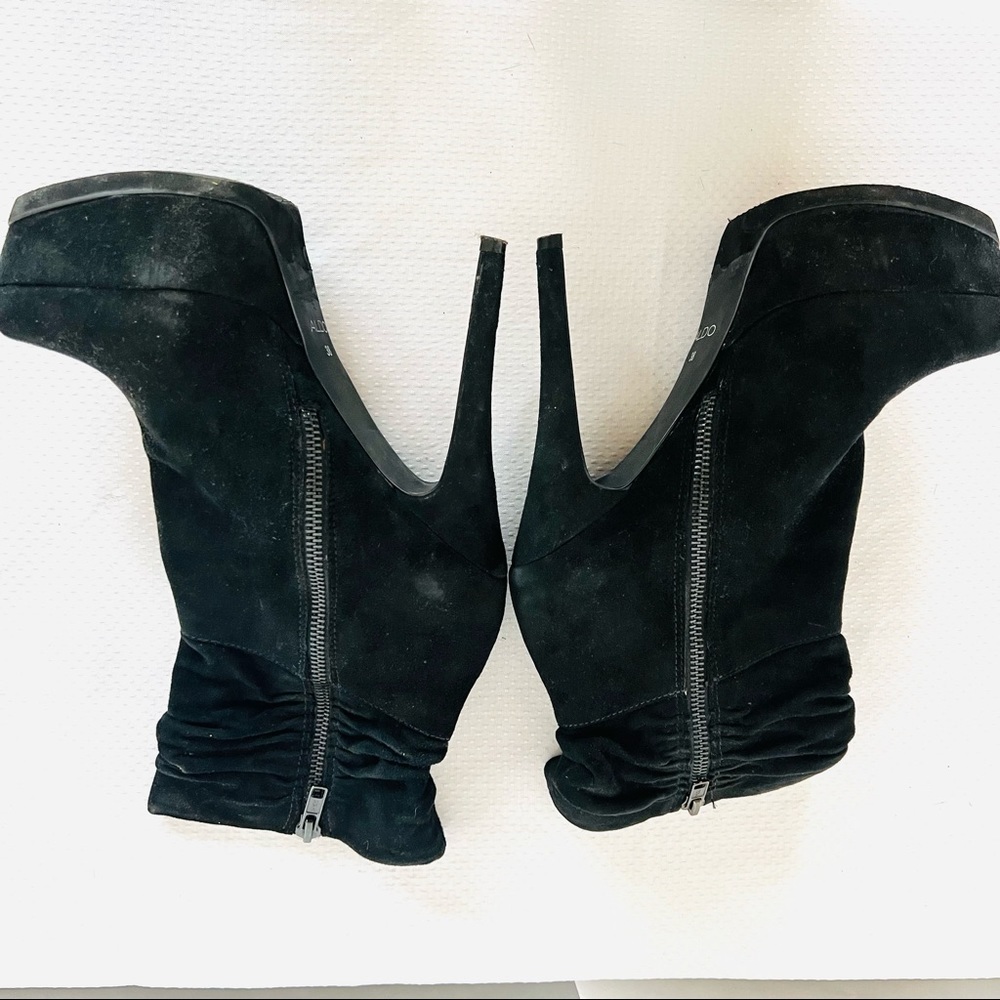 ALDO BLACK BOOTS - Picture 5 of 6